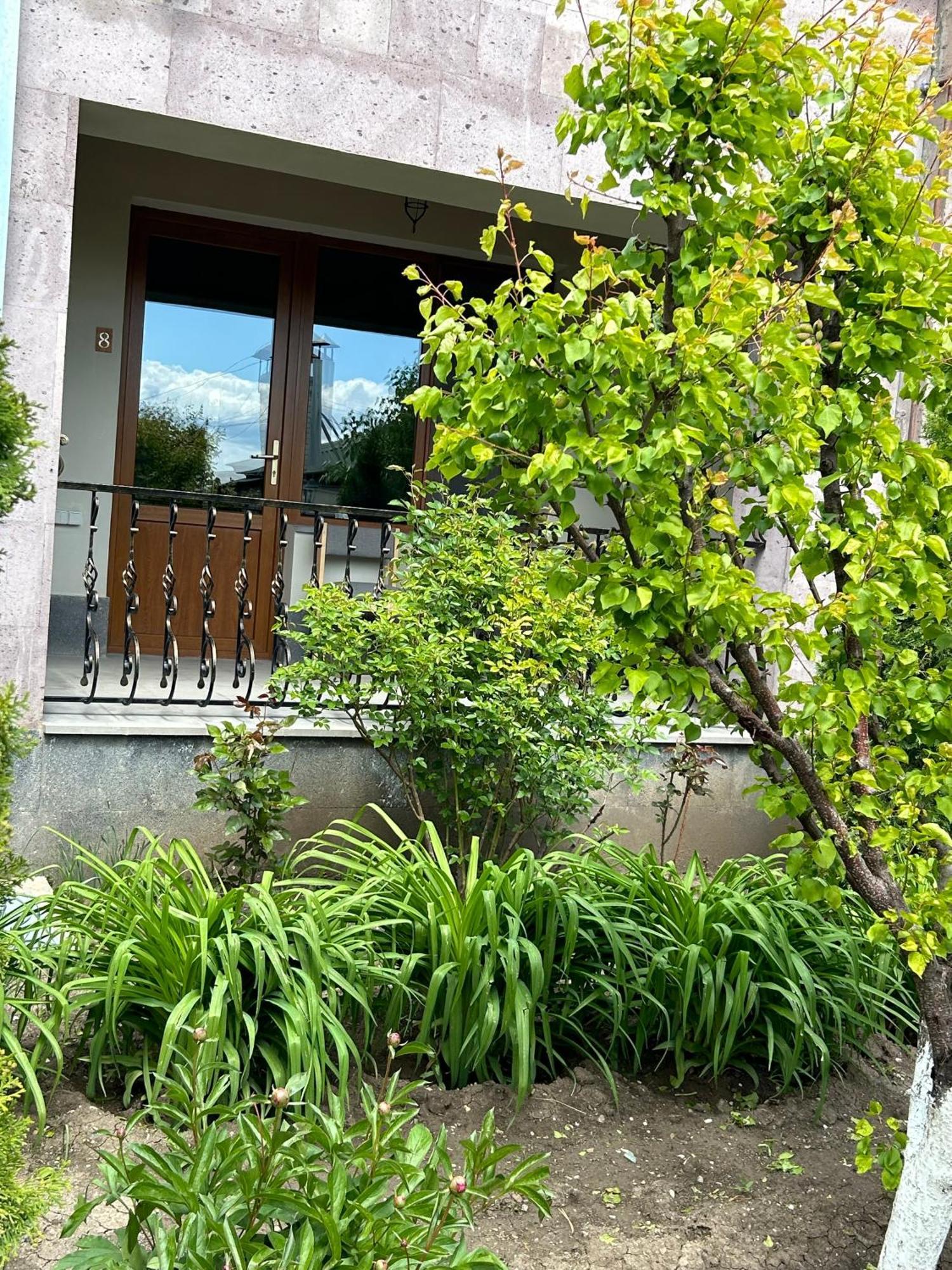 Hotel In Gjumri Exterior foto